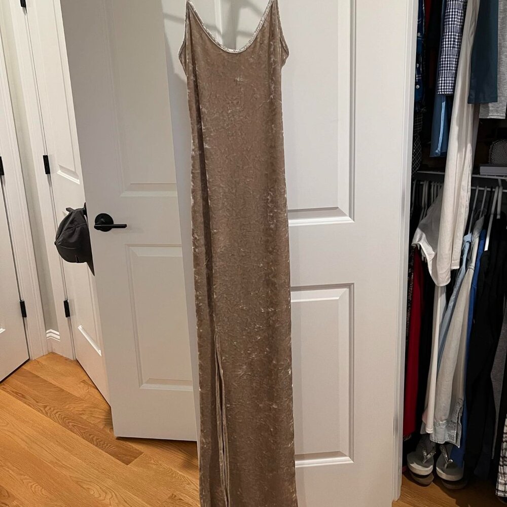 Club L London, Maxi Velvet Dress, Size 2, New With Tags!